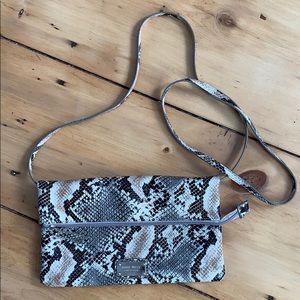 NINE WEST FAUX SNAKE PRINT PURSE